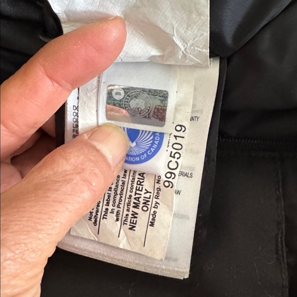 Canada Goose Olympia Down Parka. Size Medium. EUC. Poshmark authentication. - Picture 14 of 16